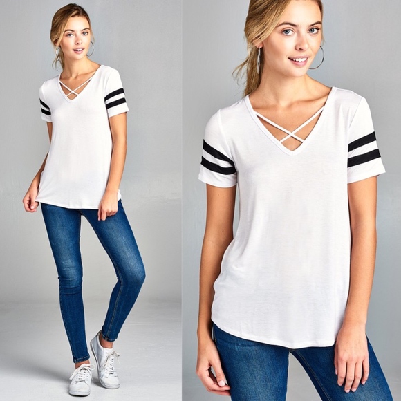 Bellanblue Tops - SKYE Short Sleeve Top - WHITE